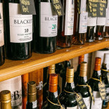 Salute Wine Food Drik