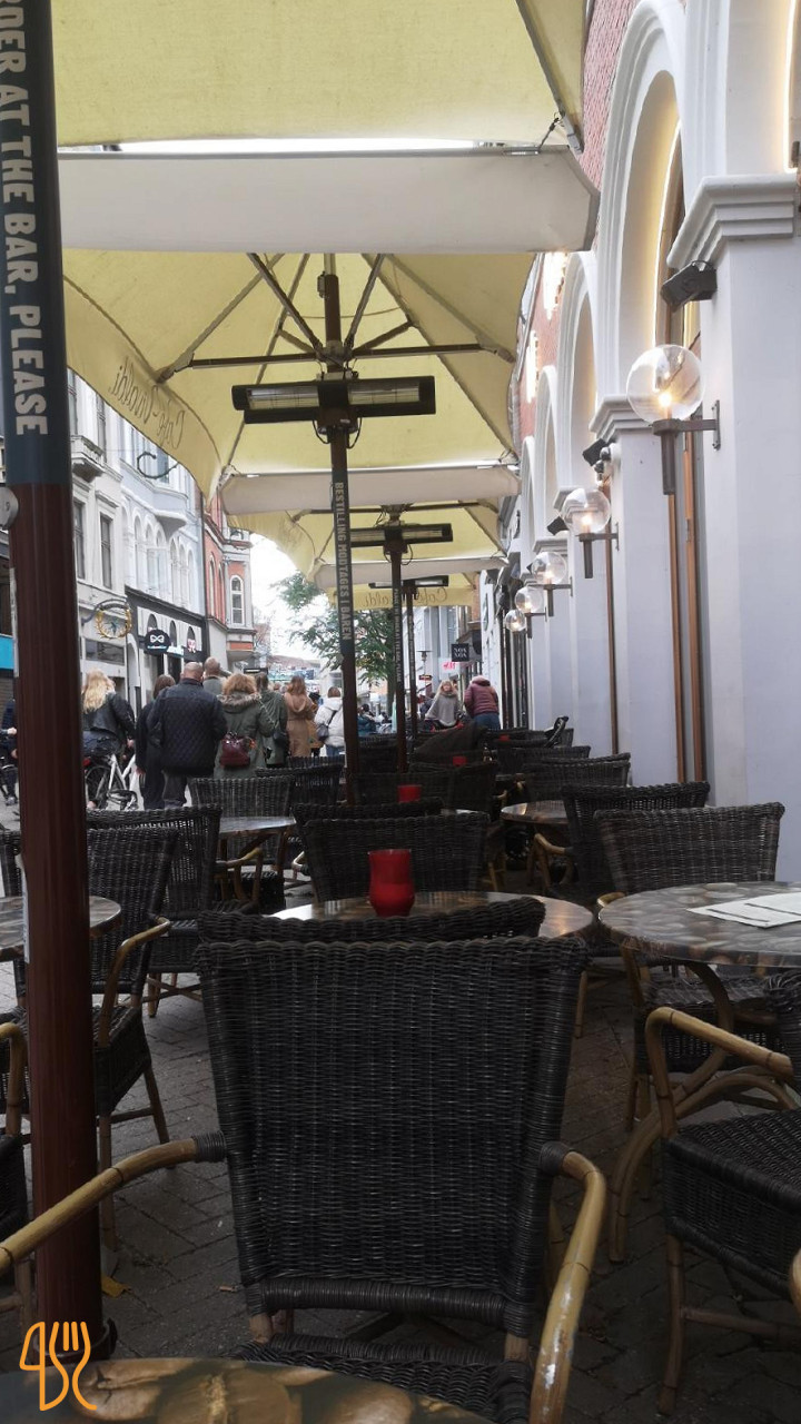 Cafe Vivaldi Udenfor