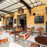 Star Pizza Udenfor