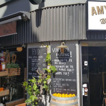 Amy's Winehouse Menu