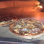 Mo's Burger Pizza Mad