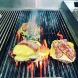 Mo's Burger Pizza Drik