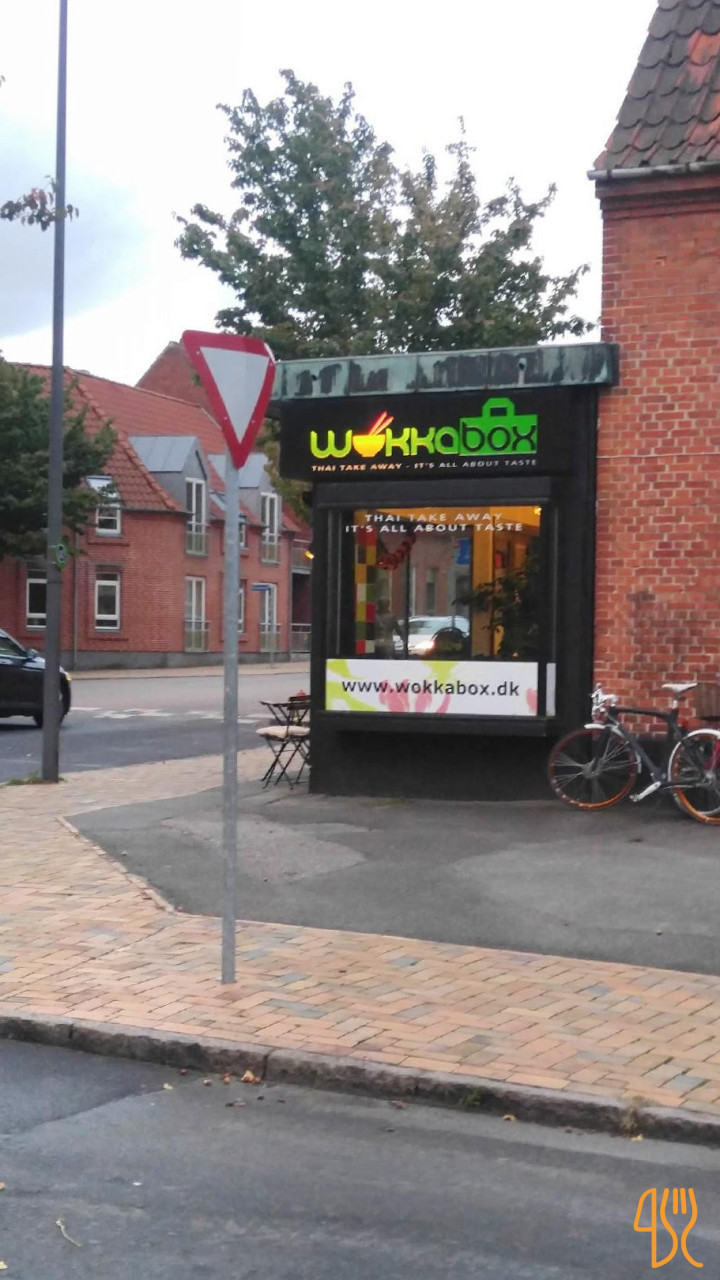 Wokkabox Udenfor