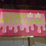 Tida's Sweet Cake Menu