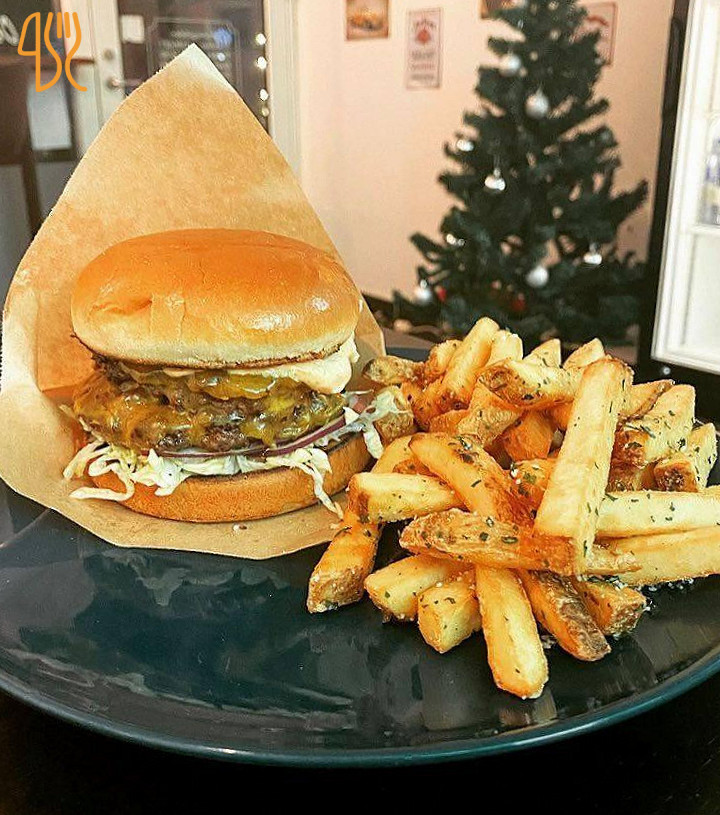 Downtown Sandwich Burgers Mad