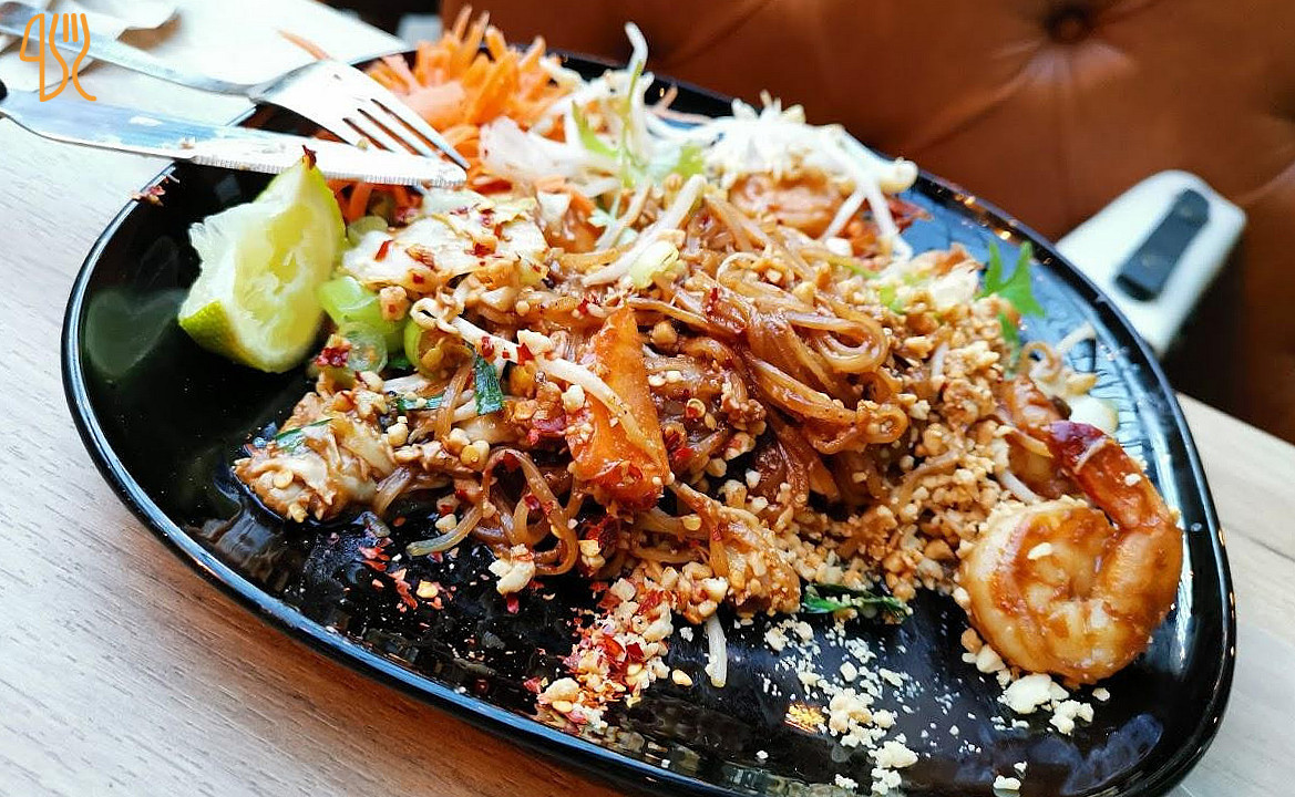 Thai Mad