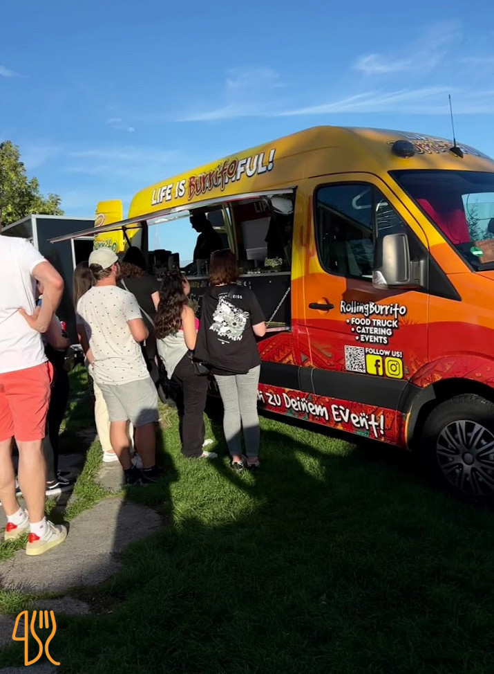 Vejen Stenovn S Pizza Udenfor