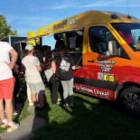 Vejen Stenovn S Pizza Udenfor