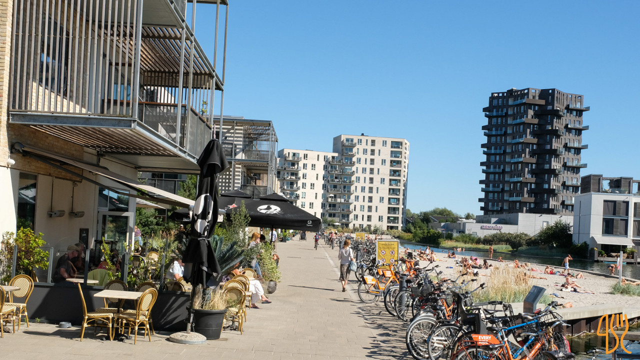 Cafe Noeah Udenfor