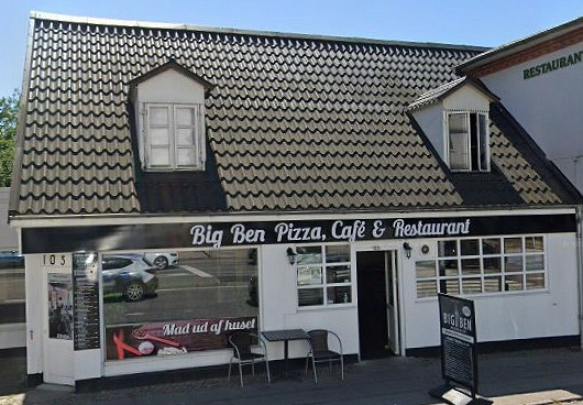 Big Ben Cafe Udenfor