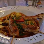 Adriano Vin Tapasbar Mad