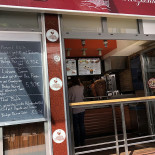 Lee's Koekken Udenfor