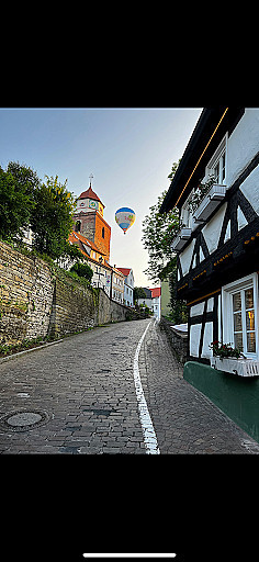 Sixpence Udenfor