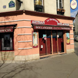 Cafe Plaza Udenfor