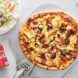 Paparazzi Pizzeria Mad
