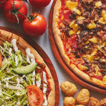 Mr. Kebab Pizza Mad