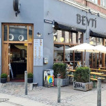 Beyti Udenfor