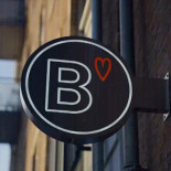 Bindia Udenfor