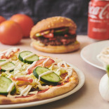 Lucky Kids Pizza Mad