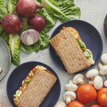 Yilan's Sandwich Mad