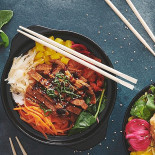 Mona's Poke Bowls Mad