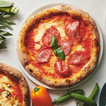 Crusto Pizza Mad