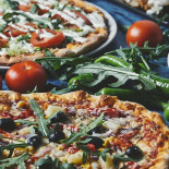 Istanbul Pizza Og Barbeque Mad