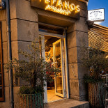 Stefanos Nørrebro Udenfor