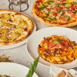 Efess Pizza Mad