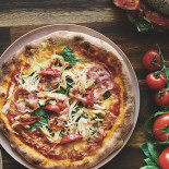 Tinos Italienske Specialiteter Mad