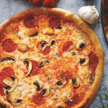 Det Libanesiske Køkken Pizzaria Mad