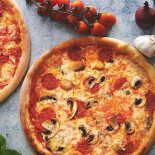 Vanløse Pizza Og Sharwarma House Mad