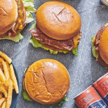 Rusty Grill Burger Mad