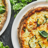 Xantos Pizzaria Og Cafe Mad