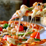 Dronningborg Pizza Mad