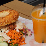 U-bagel (the Bagel Shop) Drik