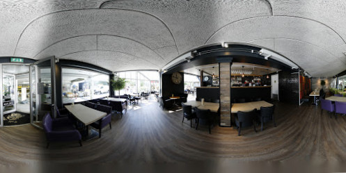 Cafe Felix Udenfor