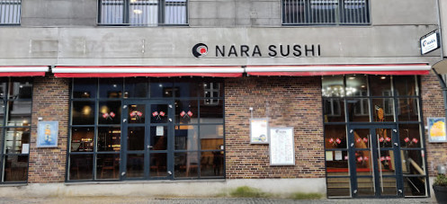 Nara Sushi Udenfor