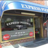 Express Pizzeria Udenfor