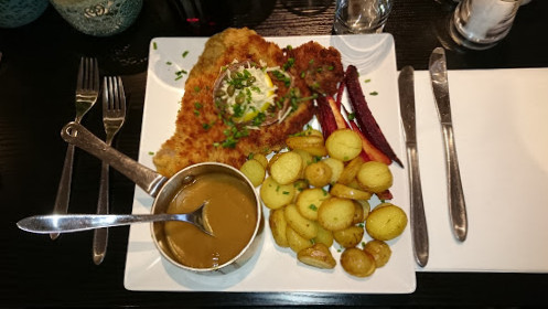 Og Cafe Nielsen Udenfor