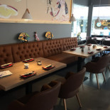 Tatami Sushi Udenfor