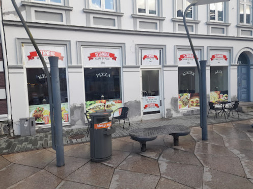 City Pizza Udenfor