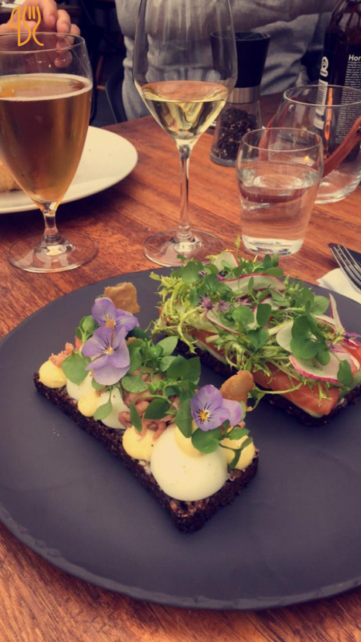 Fredensborg Store Kro Mad