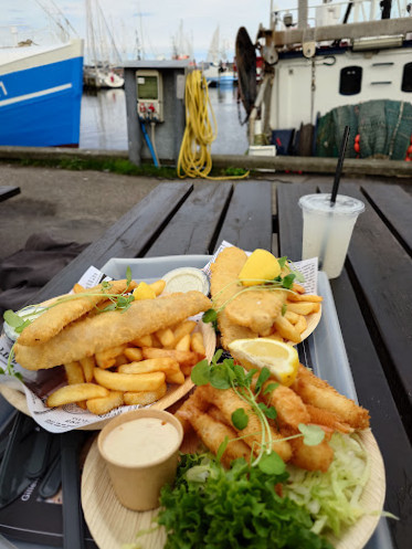 Adamsens Fisk Udenfor