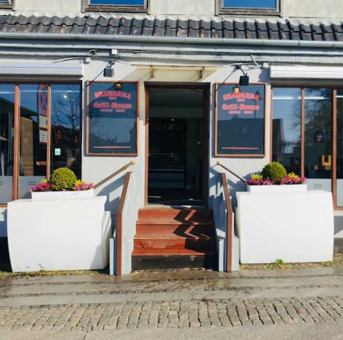 Shawarma Grill House No.1 Udenfor
