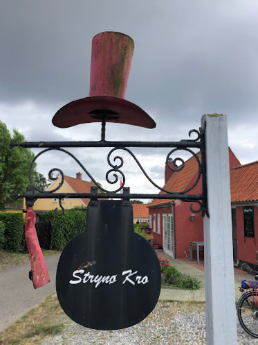 Strynoe Kro Udenfor