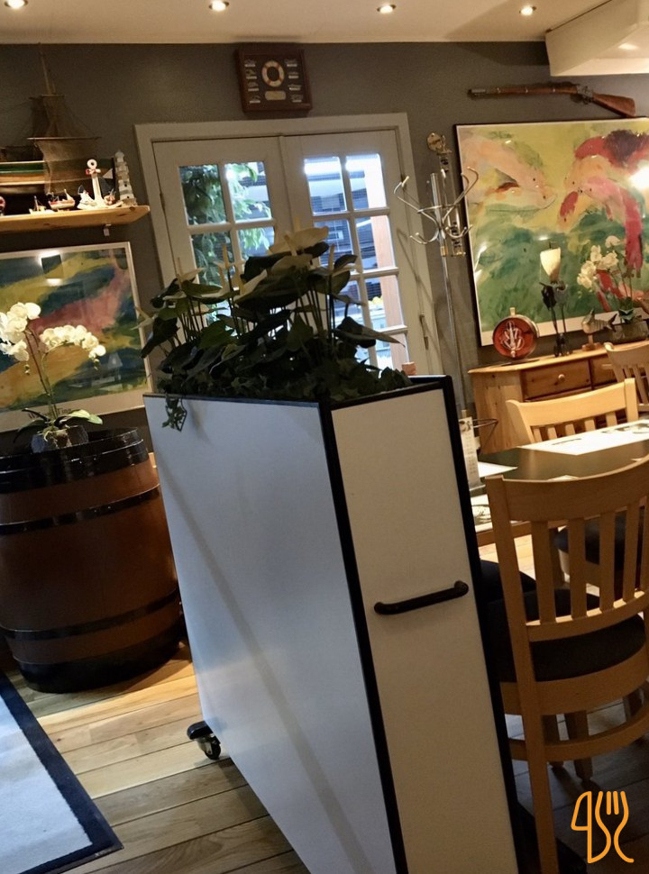 Blaavand Fiskerestaurant Udenfor