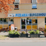 Pizza Burger House Udenfor