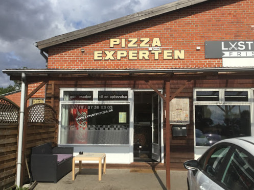 Pizza Experten Udenfor