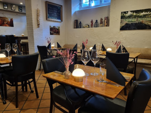 Tappo Winebar Shop Inde